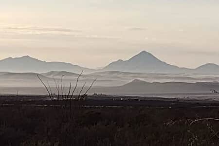 ISLE of SKYe  A Desert Modern Casita, Amazing Views 360°